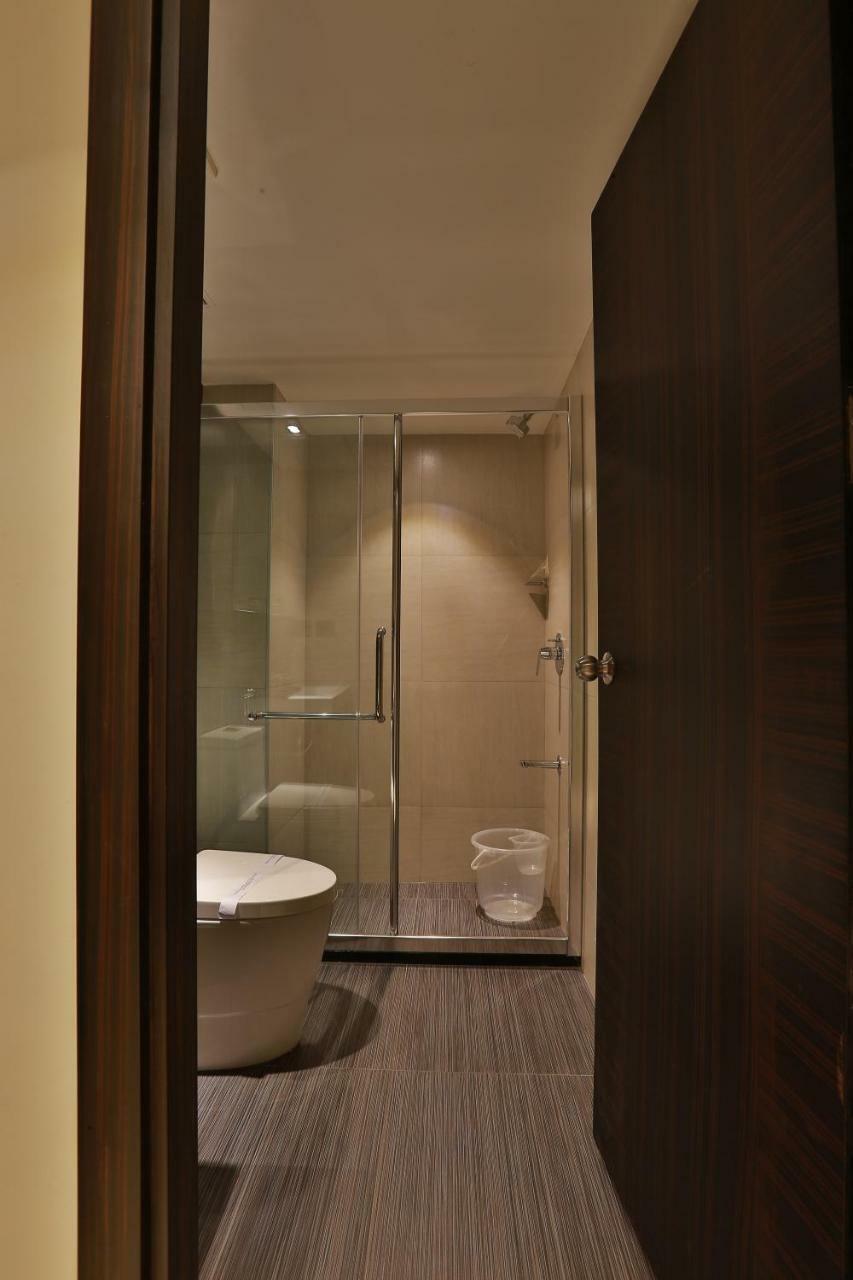 Kochi Hotel Luminara מראה חיצוני תמונה