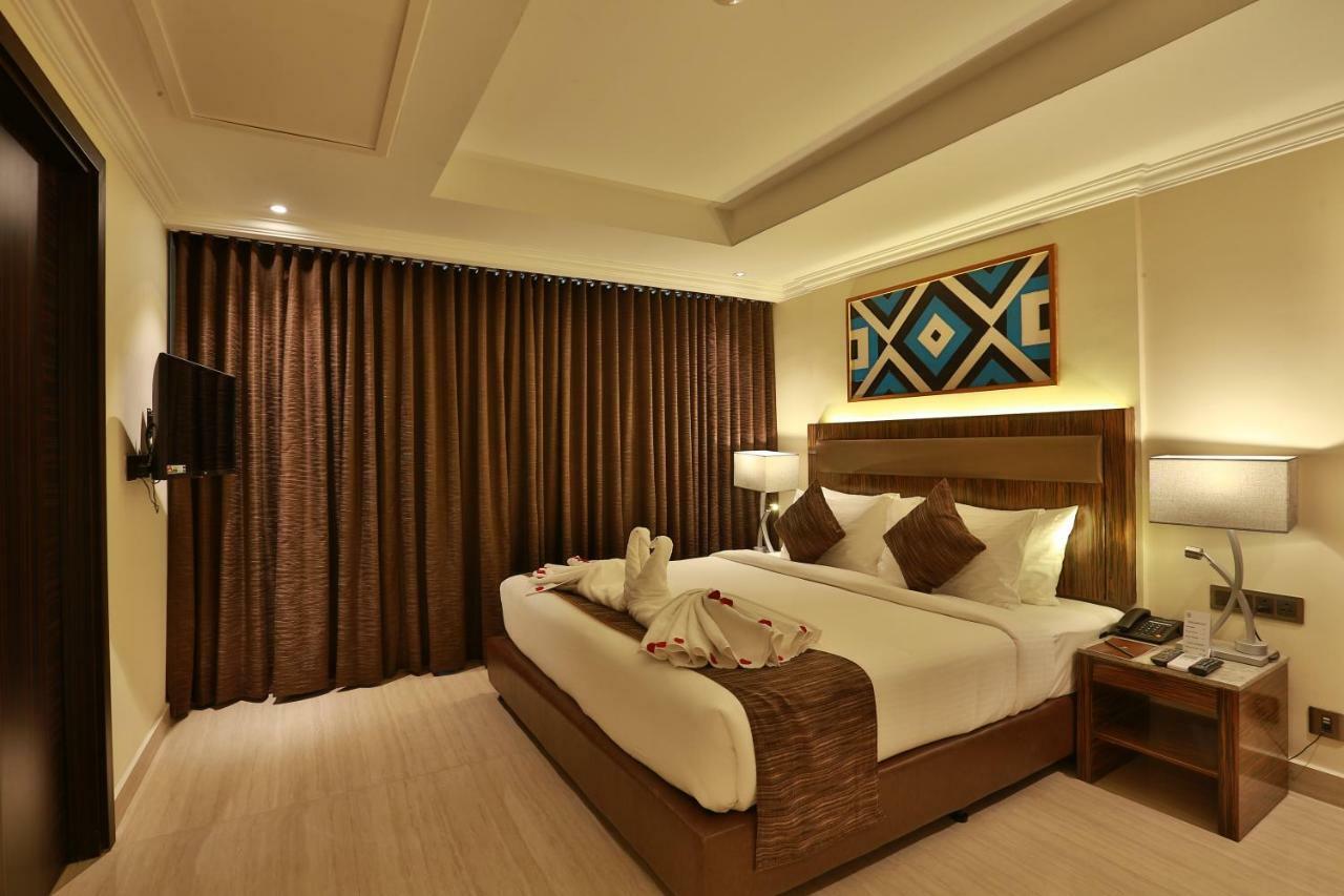 Kochi Hotel Luminara מראה חיצוני תמונה