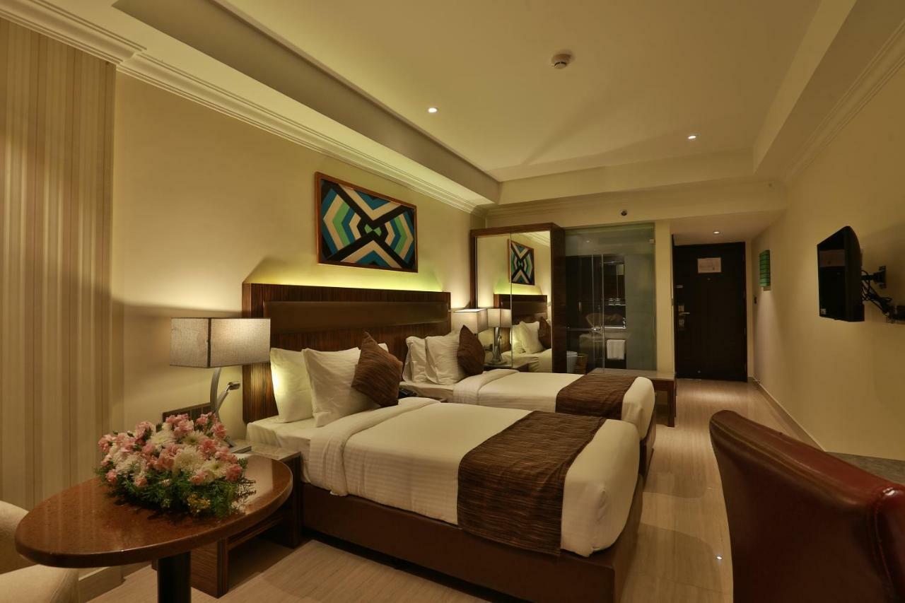 Kochi Hotel Luminara מראה חיצוני תמונה